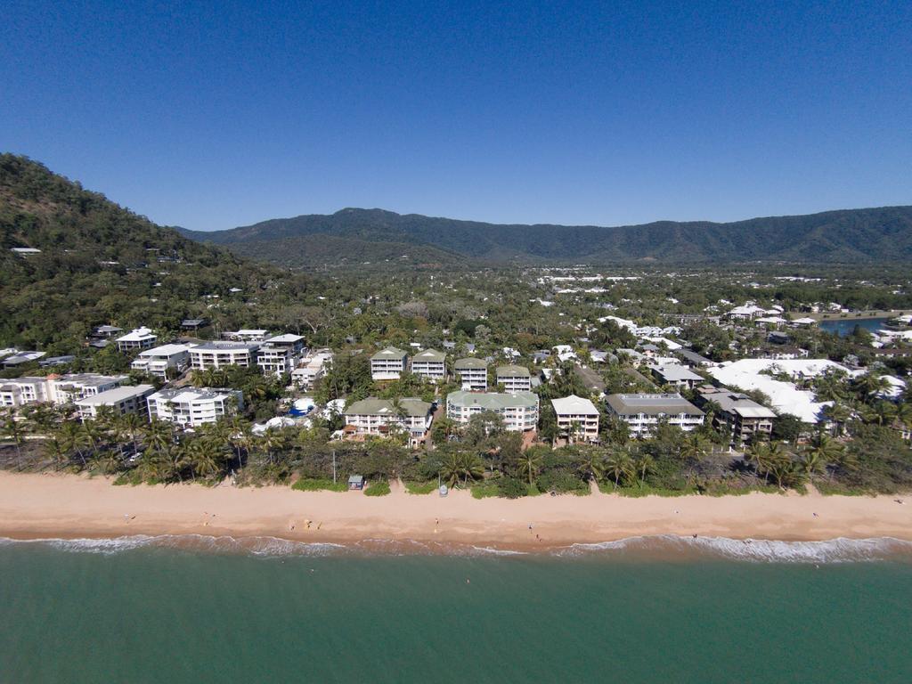 On The Beach Apartments Trinity Beach Exterior foto